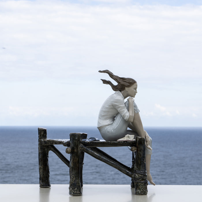 Woman Figurine "Sunset at The Pier" - Lladró Lladro
